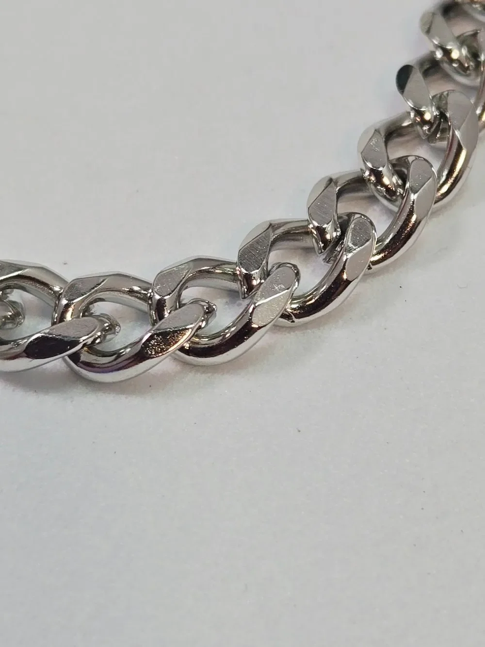 Stainless Steel Cuban Link Bracelet 6mm Silver Chain Minimalist Luxe Jewelry